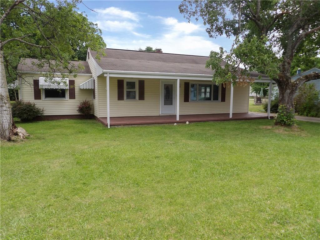 Arlington Dr, Greenville, PA 16125