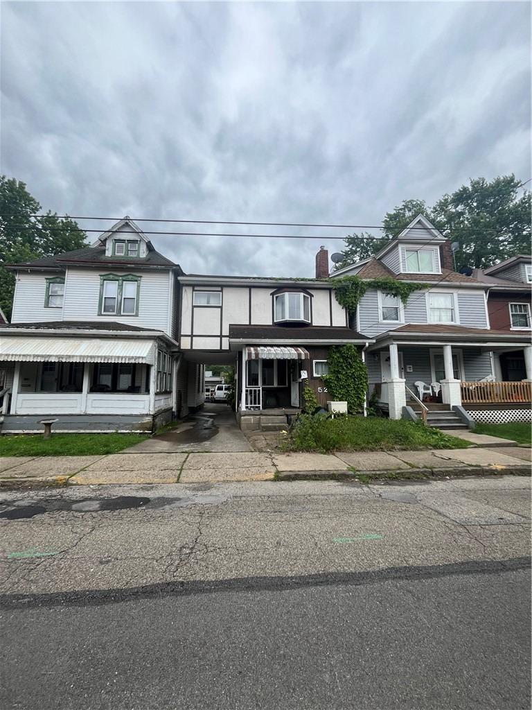 E 3rd Ave, Tarentum, PA 15084