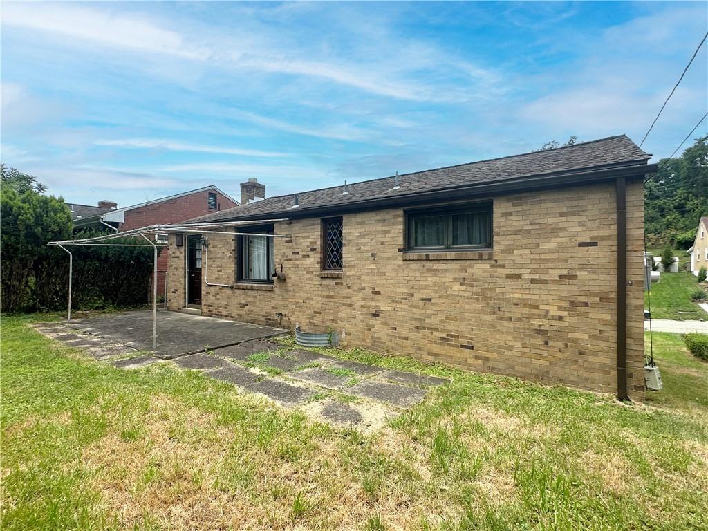 Cherrydell Dr, Pittsburgh, PA 15220