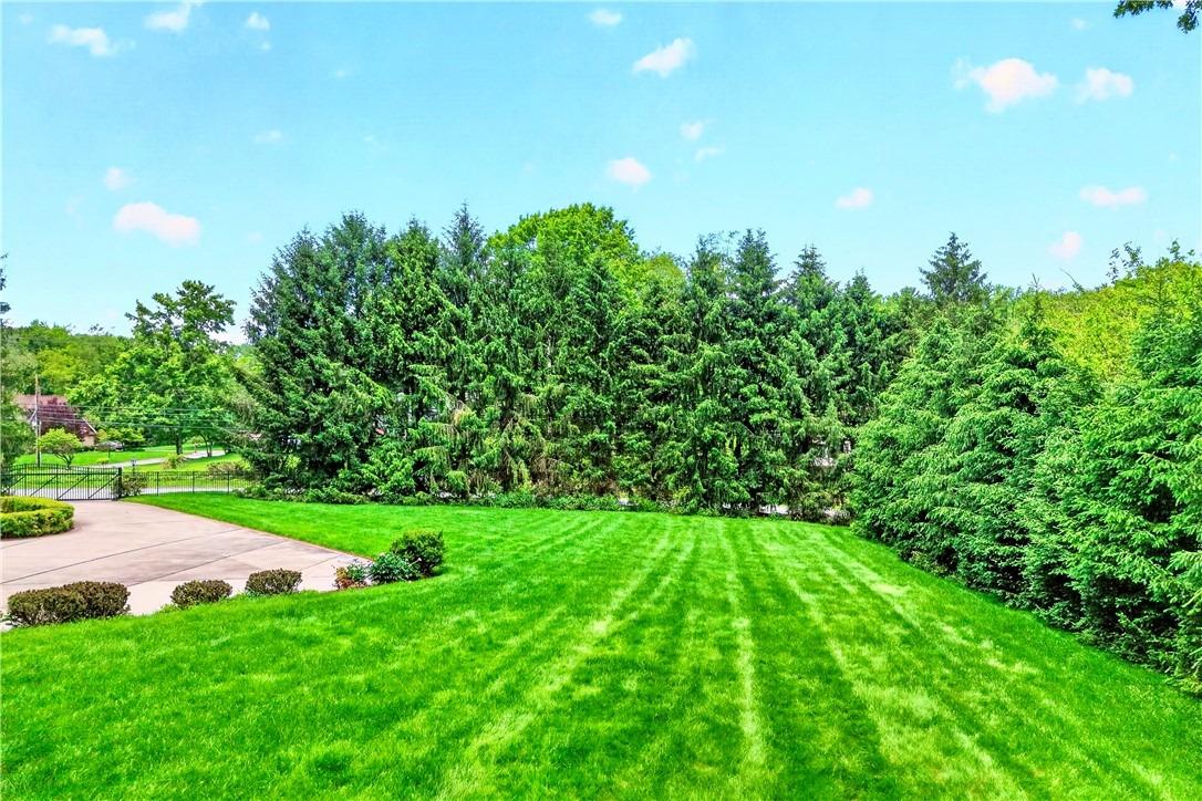 Wildwood Rd, Allison Park, PA 15101