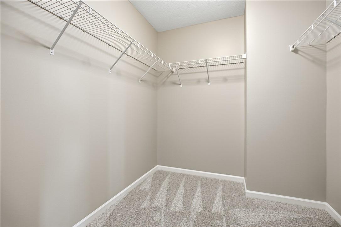 Maple Ridge Ct, Canonsburg, PA 15317