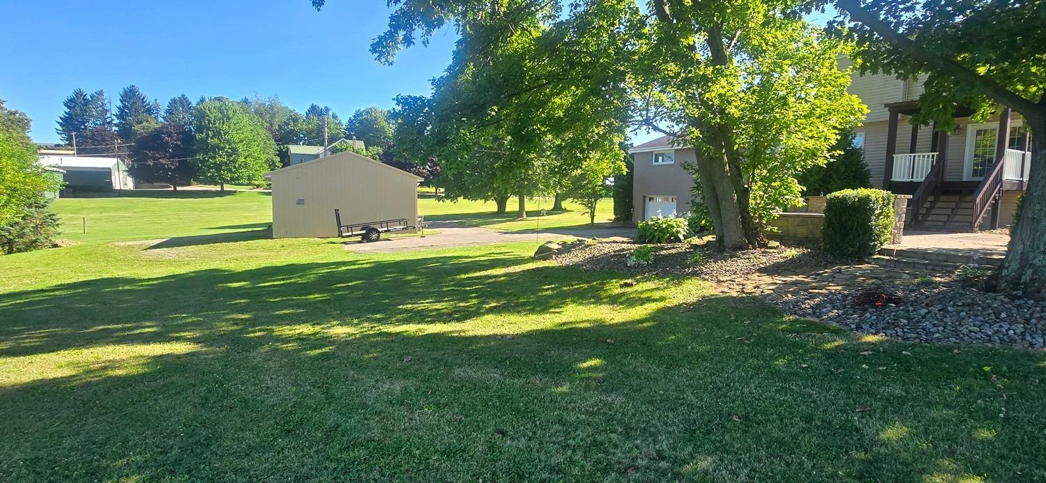 Welsh Rd, Evans City, PA 16033