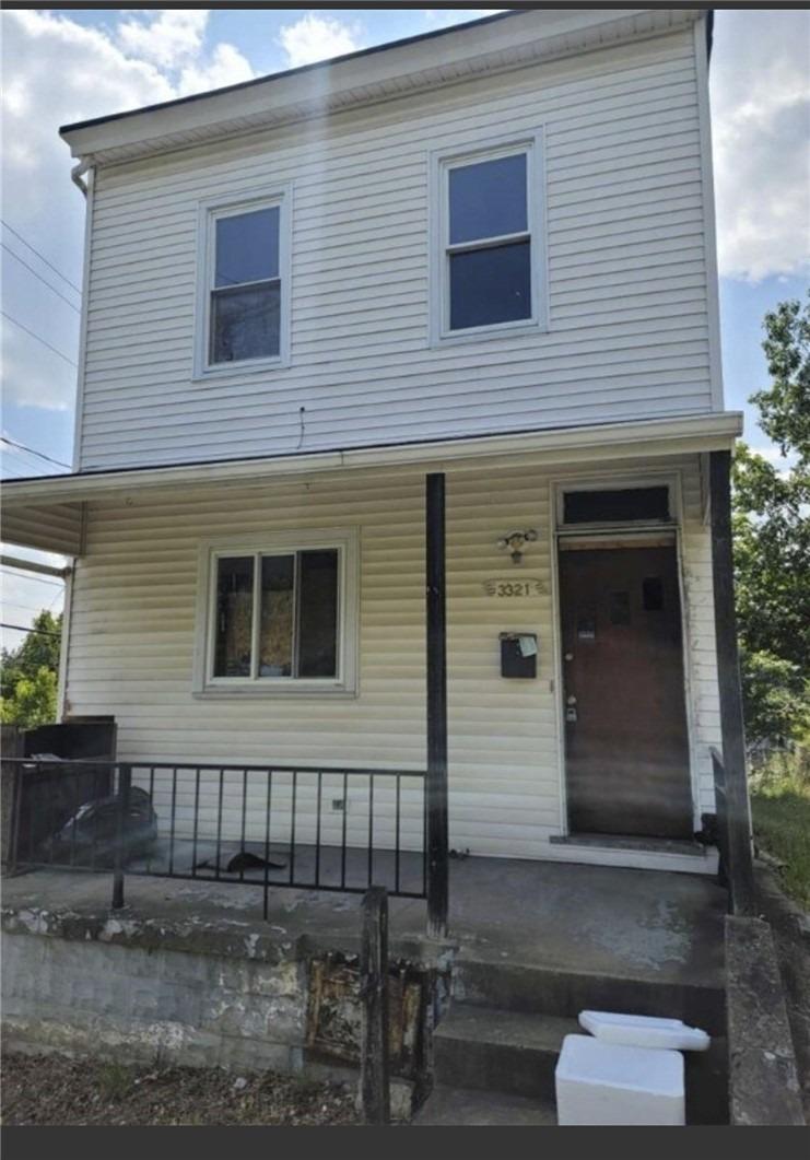 Minnie St, Pittsburgh, PA 15212