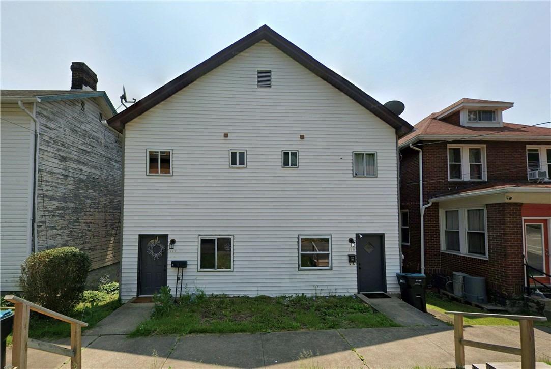 W 11th Ave, Tarentum, PA 15084