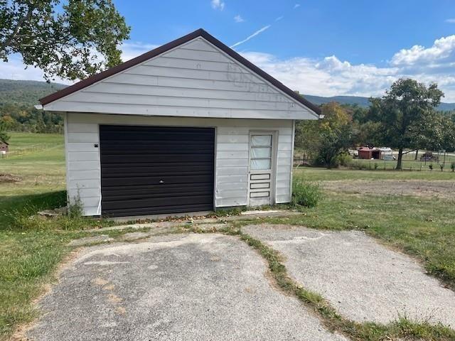 Springhill Furnace Rd, Smithfield, PA 15478