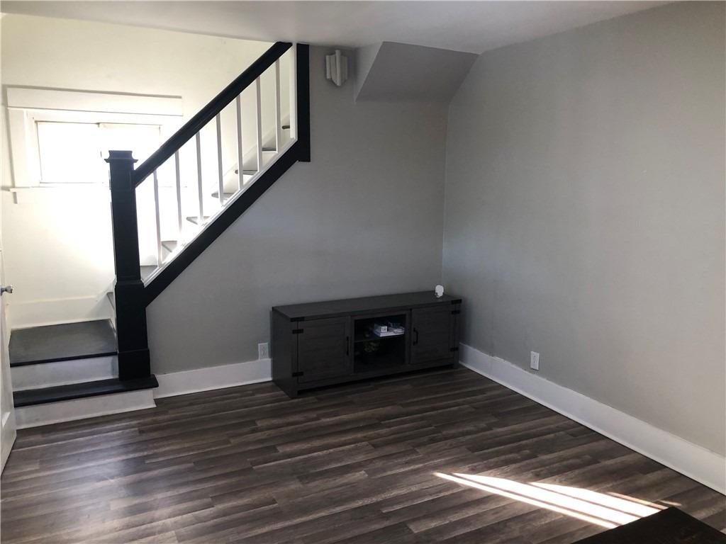 Grandview Way, Charleroi, PA 15022