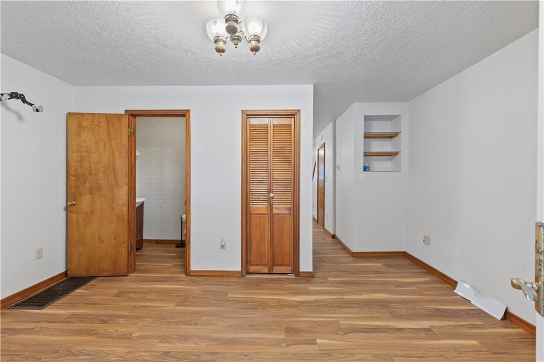 Washington Ave, Charleroi, PA 15022