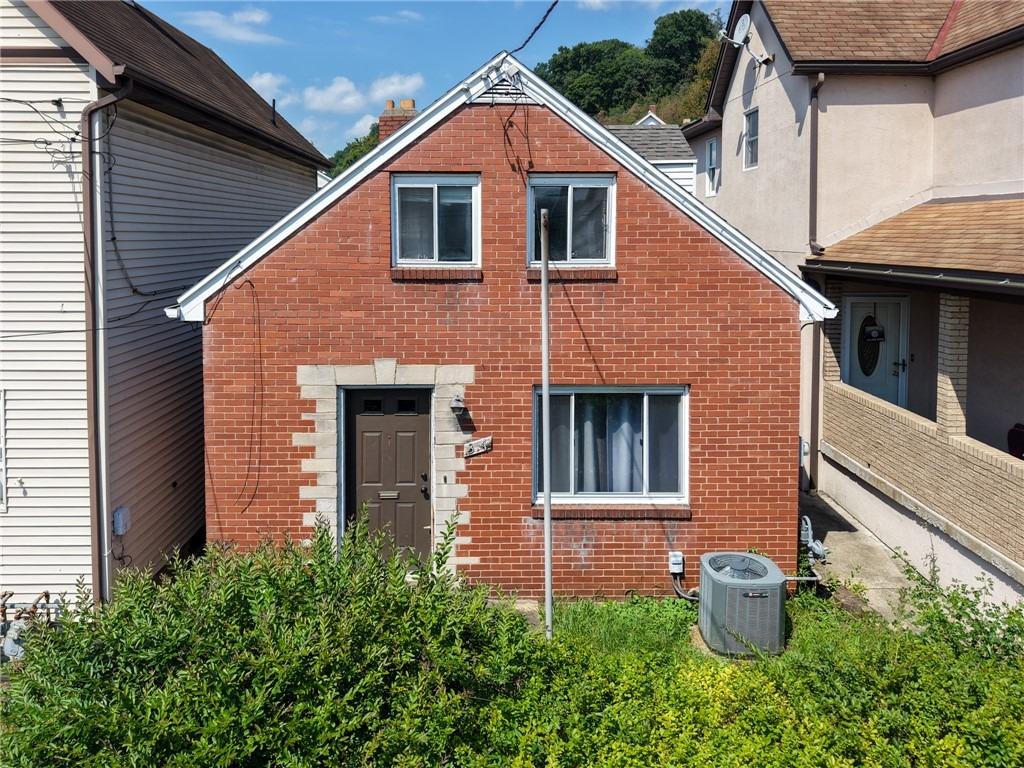 25th St, Mckeesport, PA 15132