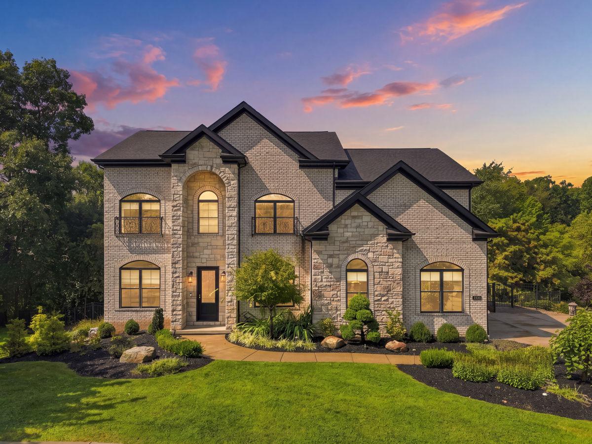 Diane Ln, Cheswick, PA 15024
