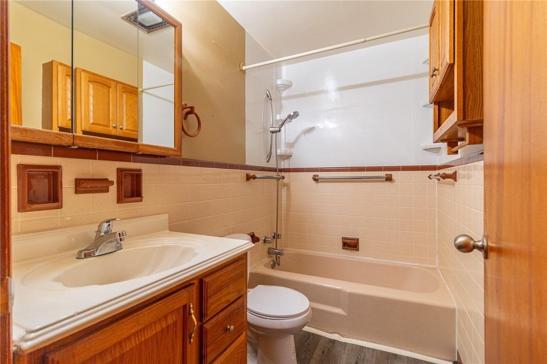 Indiana Ave, Avonmore, PA 15618