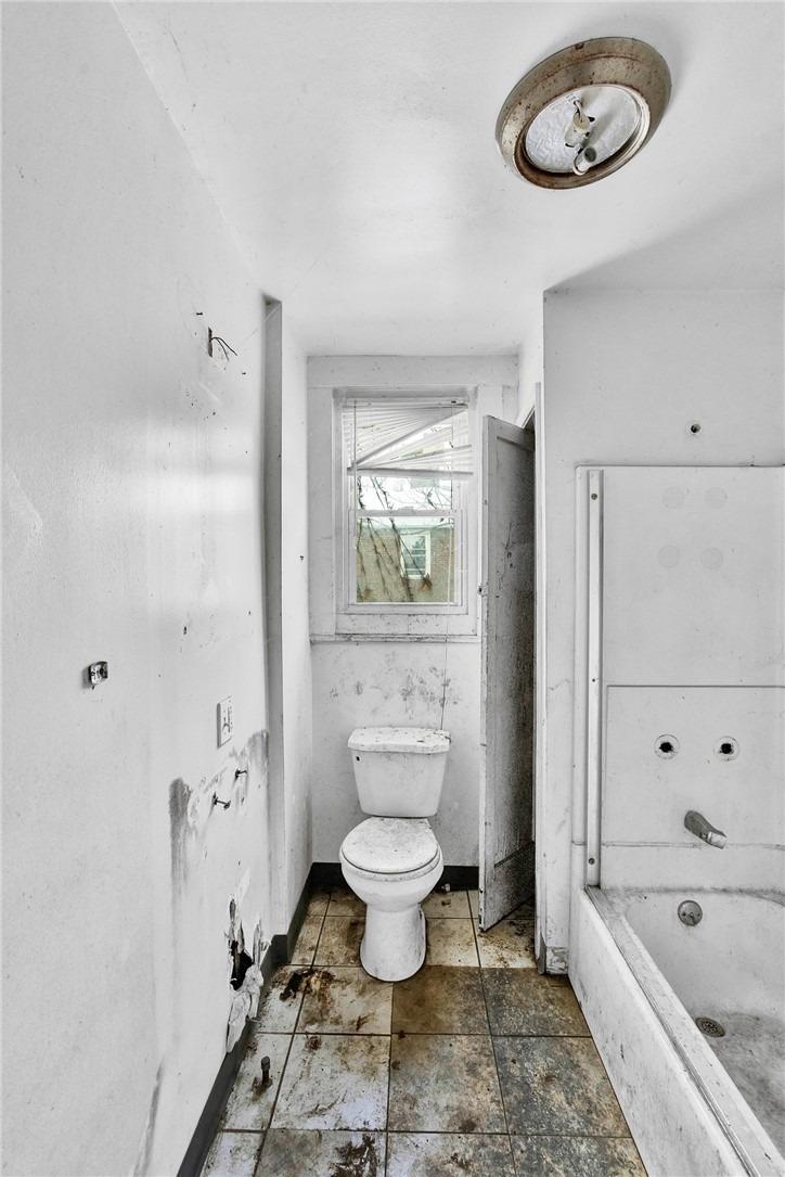 Montier St, Pittsburgh, PA 15221