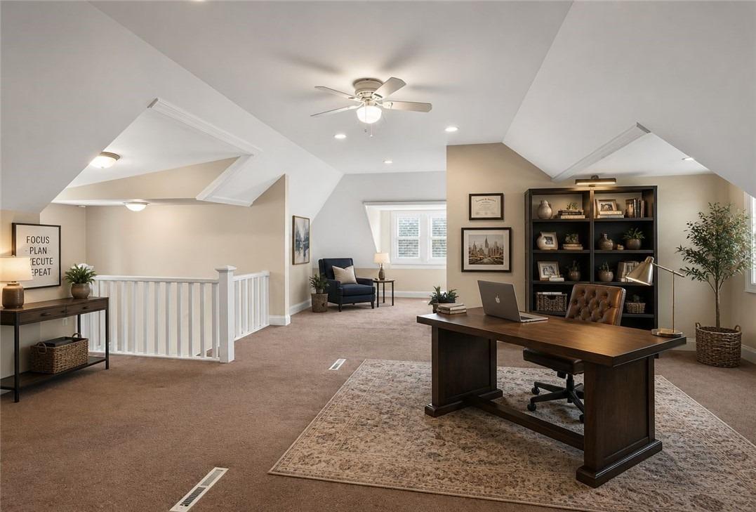 Iroquois Pl, Beaver, PA 15009