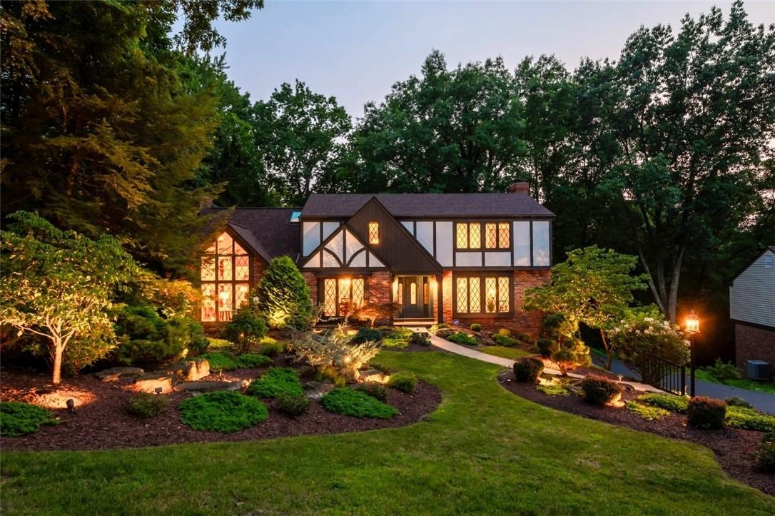 Bethany Dr, Canonsburg, PA 15317