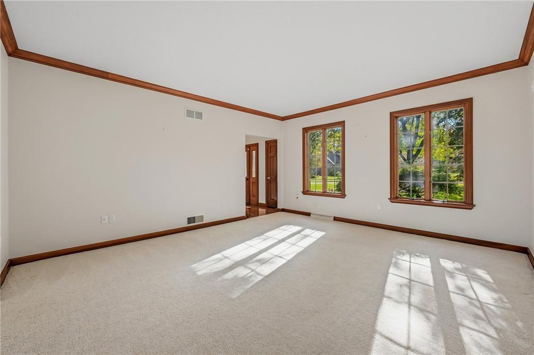 Evergreen Trl, Beaver Falls, PA 15010