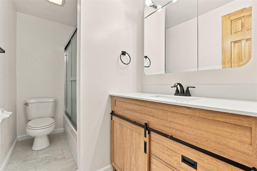 Delfield Dr, Bethel Park, PA 15102
