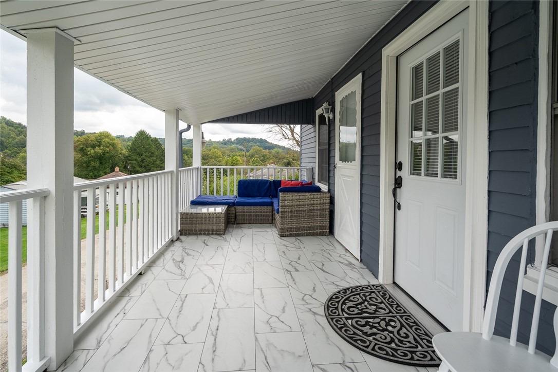 Browarsky Blvd, Avella, PA 15312