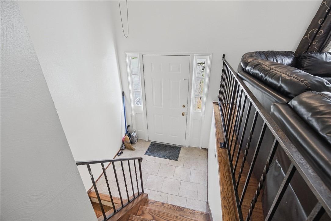 Dundalk Dr, Pittsburgh, PA 15235