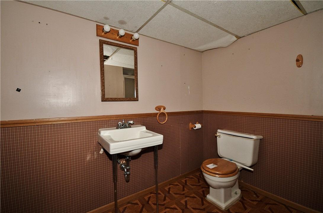 Reel Ave, Pittsburgh, PA 15237