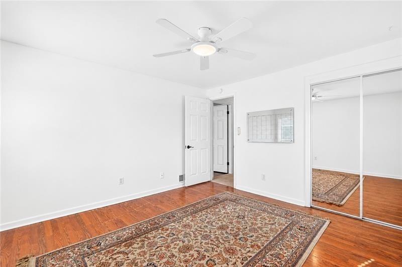 Grouse Dr, Elizabeth, PA 15037