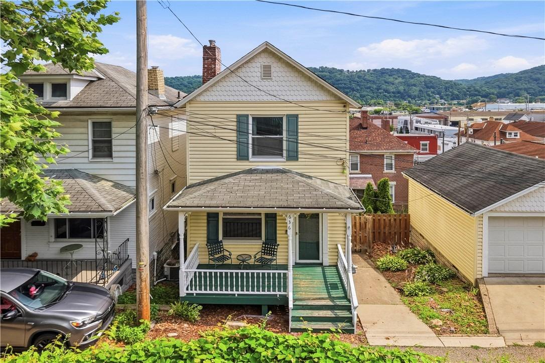 1/2 5th Ave, Coraopolis, PA 15108