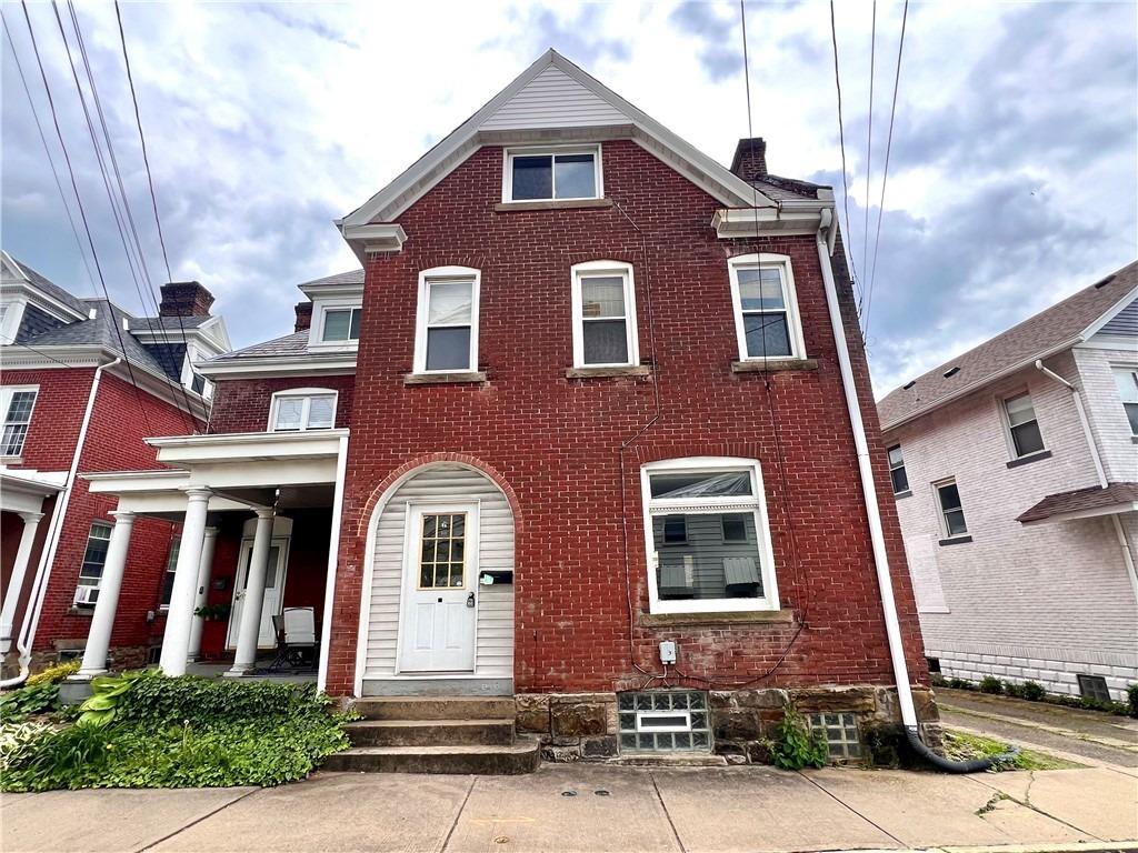 Blackburn Rd, Sewickley, PA 15143