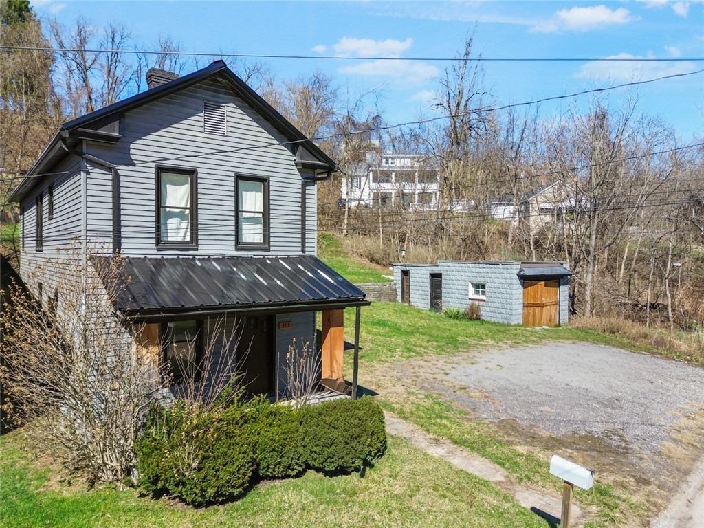 Bower Hill Rd, Bridgeville, PA 15017