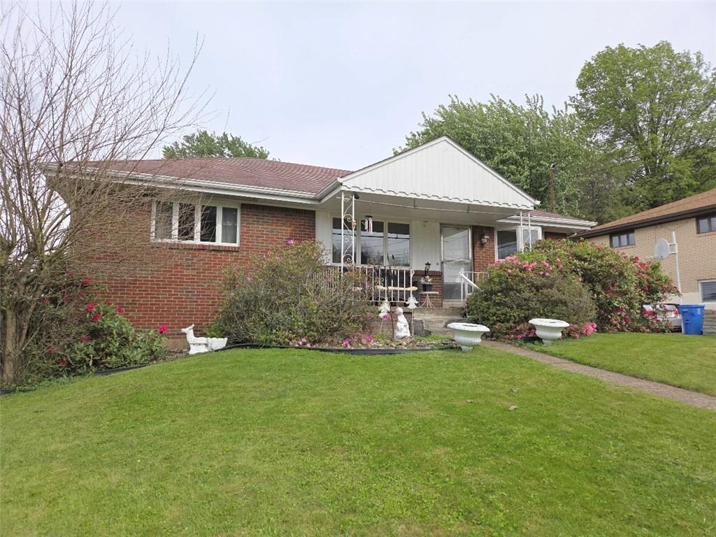 Parkwyn Dr, Elizabeth, PA 15037