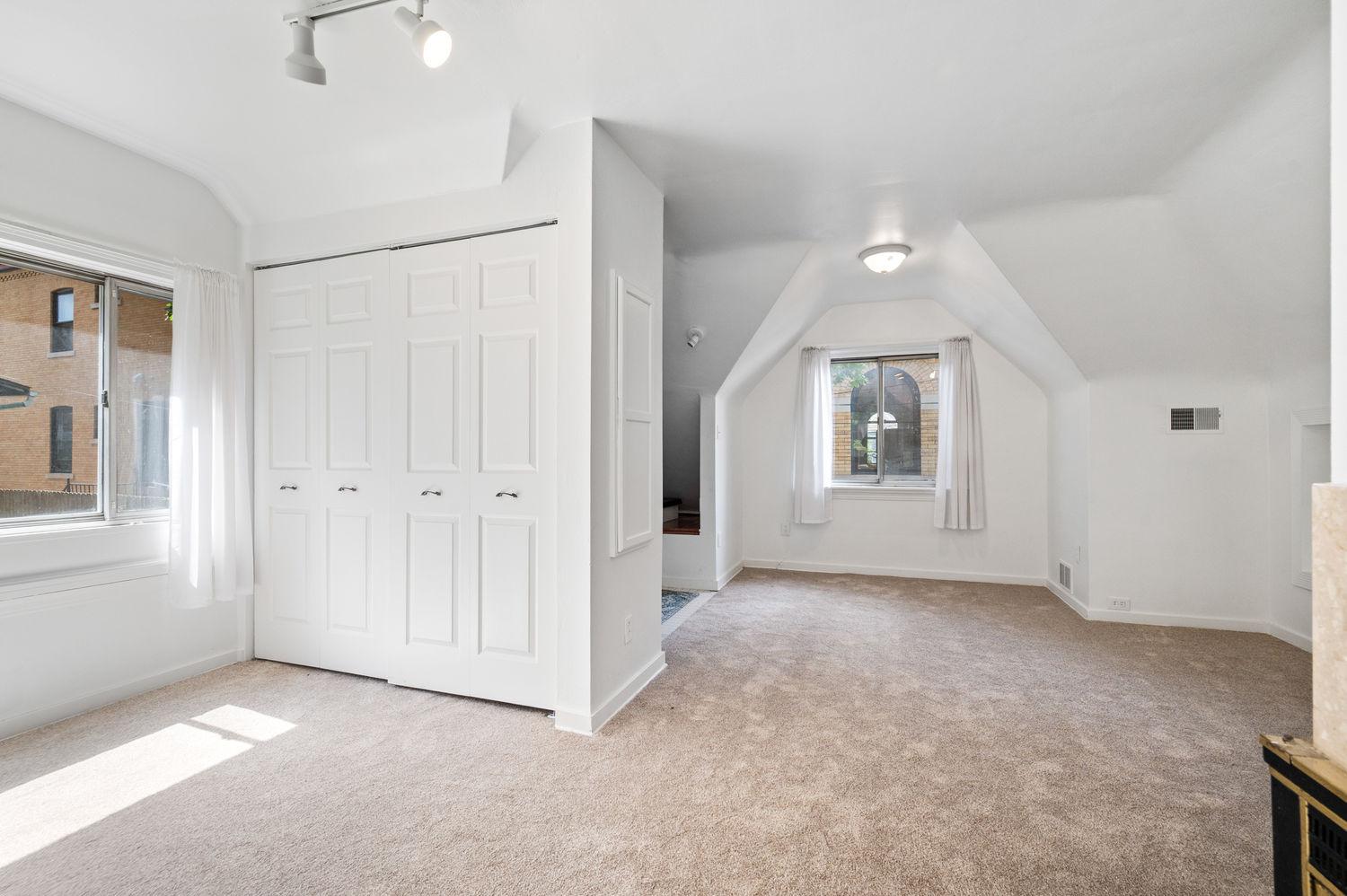 N Negley Ave, Pittsburgh, PA 15206