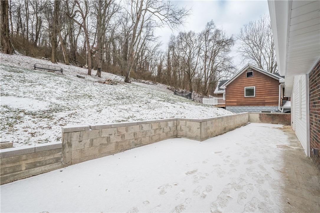 Allison Hollow Rd, Washington, PA 15301