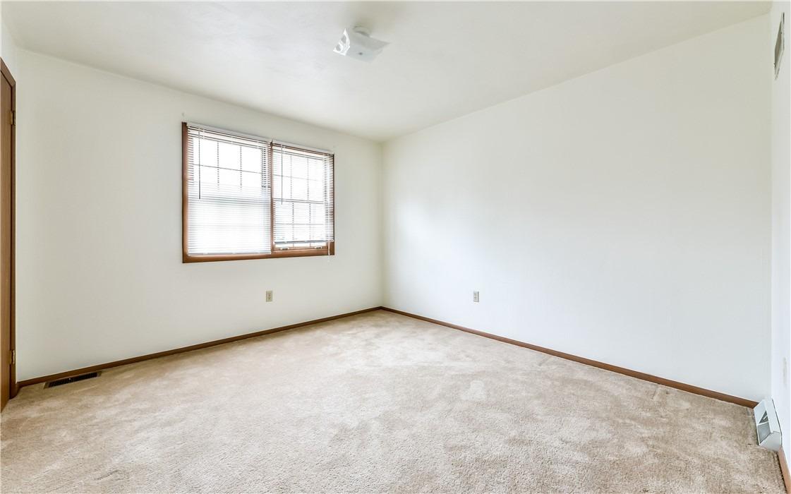 Barclay Ave, Pittsburgh, PA 15221