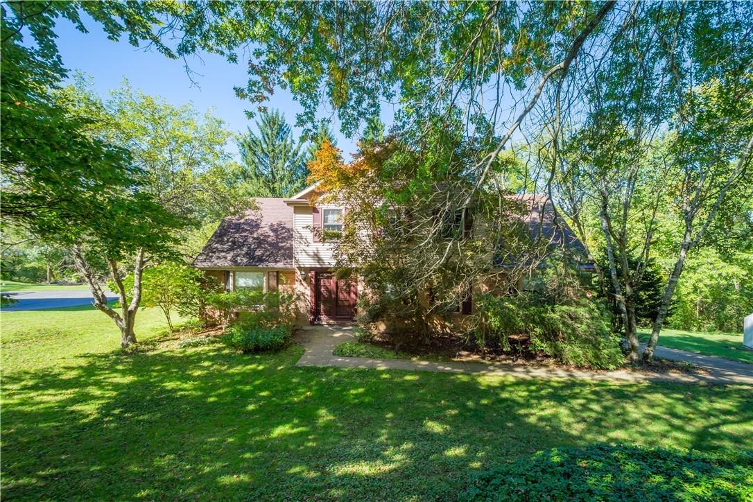 Hathaway Ln, Pittsburgh, PA 15241