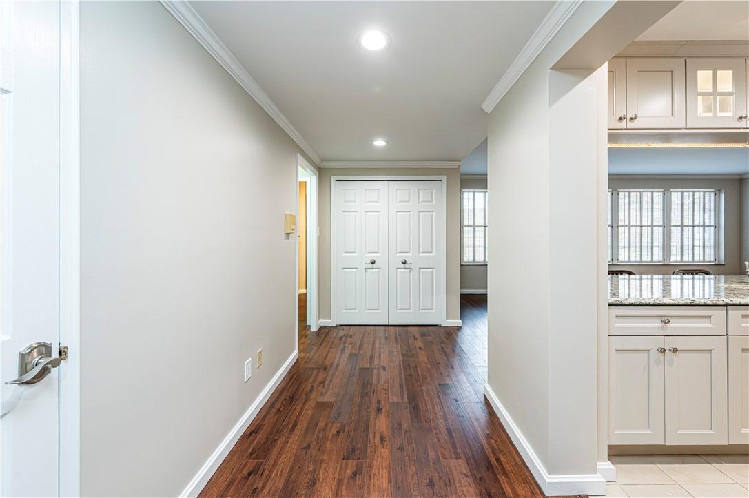 Park Ln, Greensburg, PA 15601