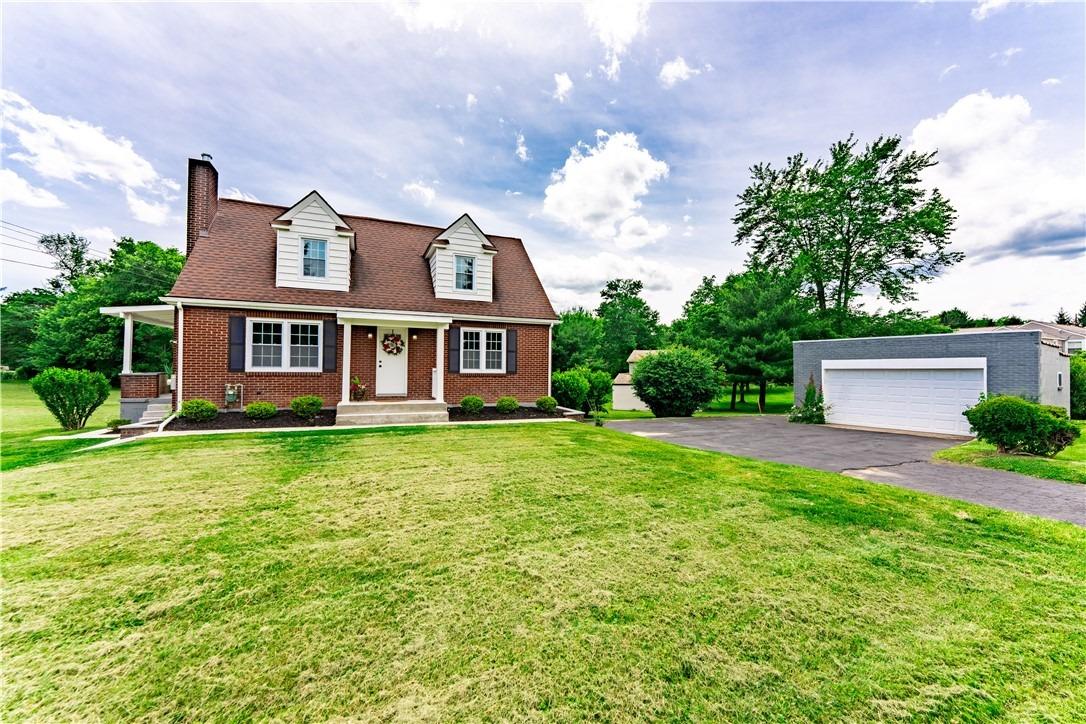 Tuscarawas Rd, Beaver, PA 15009