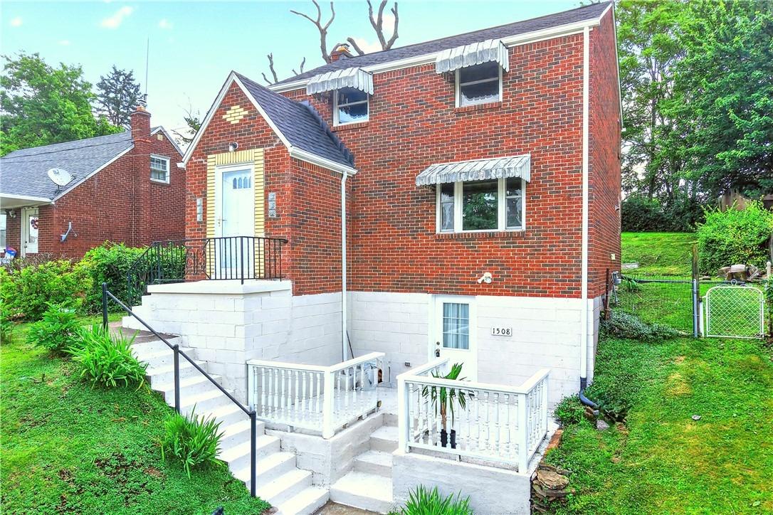 Pleasantview Dr, Monroeville, PA 15146