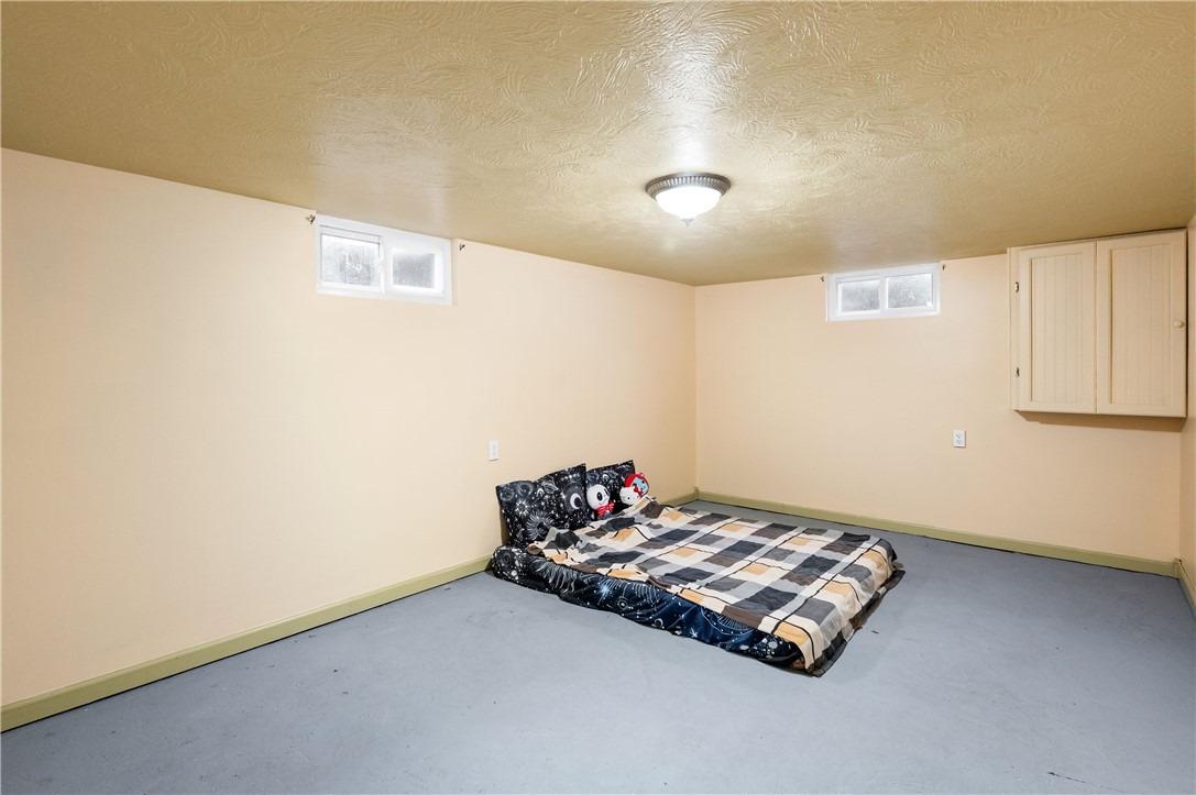 Branchton Rd, Hilliards, PA 16040
