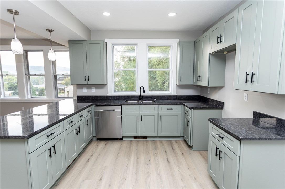 S 9th St, Connellsville, PA 15425