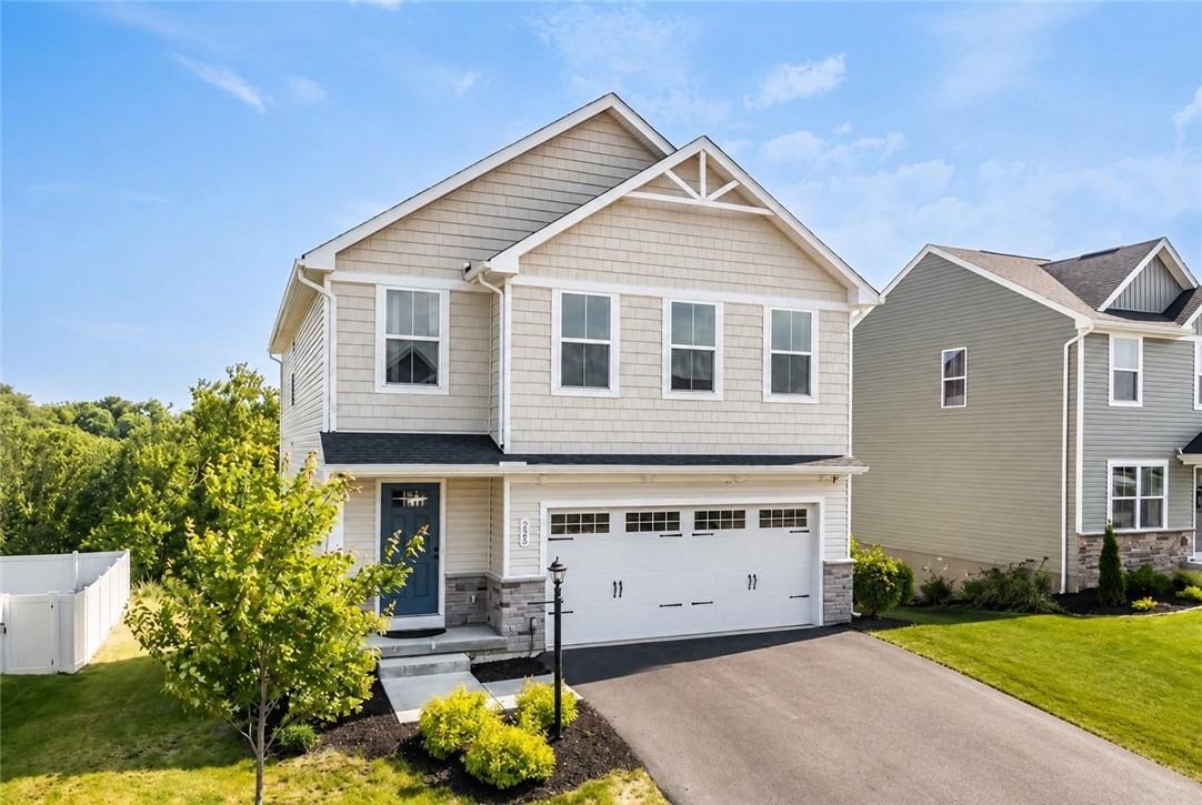 Arden Dr, Harmony, PA 16037