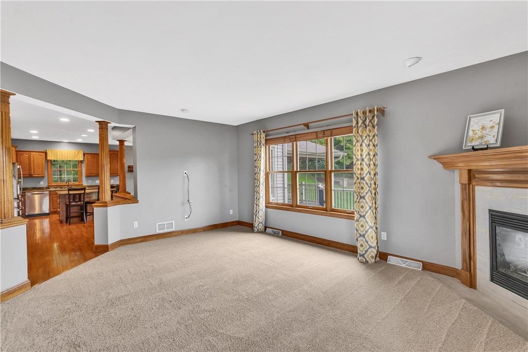 Honey Locust Dr, Cranberry Township, PA 16066