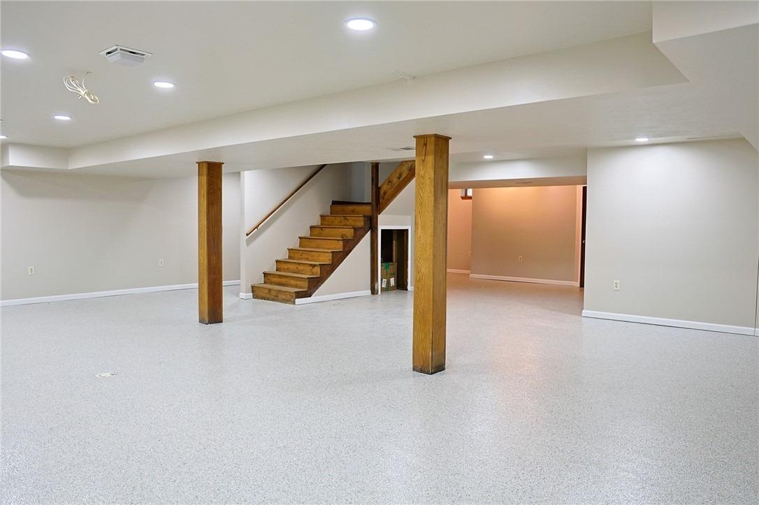 Woodland Dr, New Wilmington, PA 16142