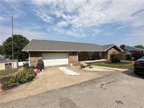 Mccrory Ln, California, PA 15419