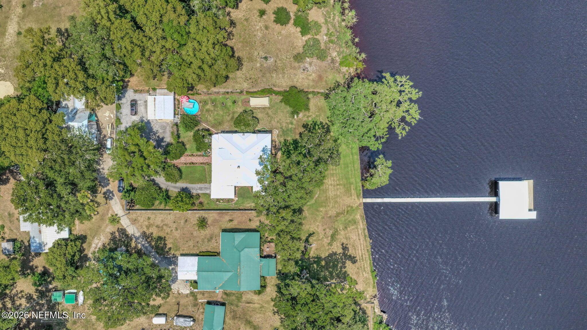 S Prospect St, Crescent City, FL 32112