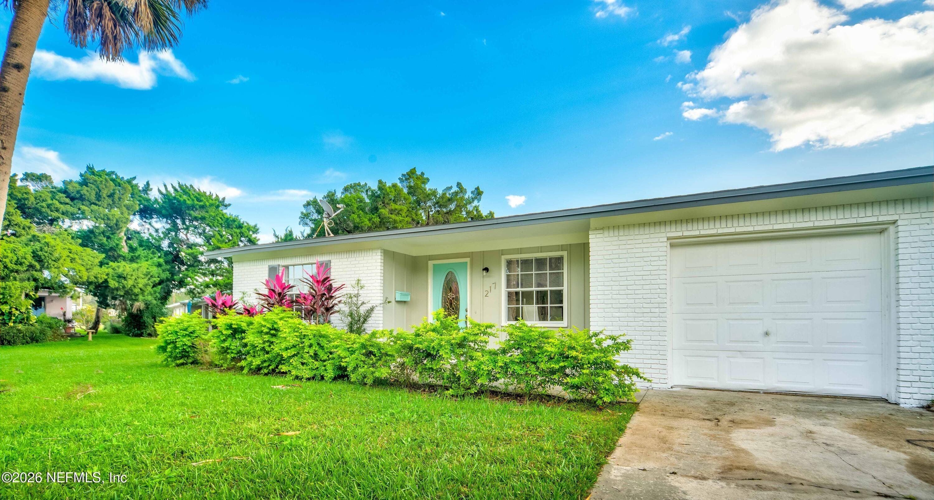 Carver St W, Saint Augustine, FL 32080