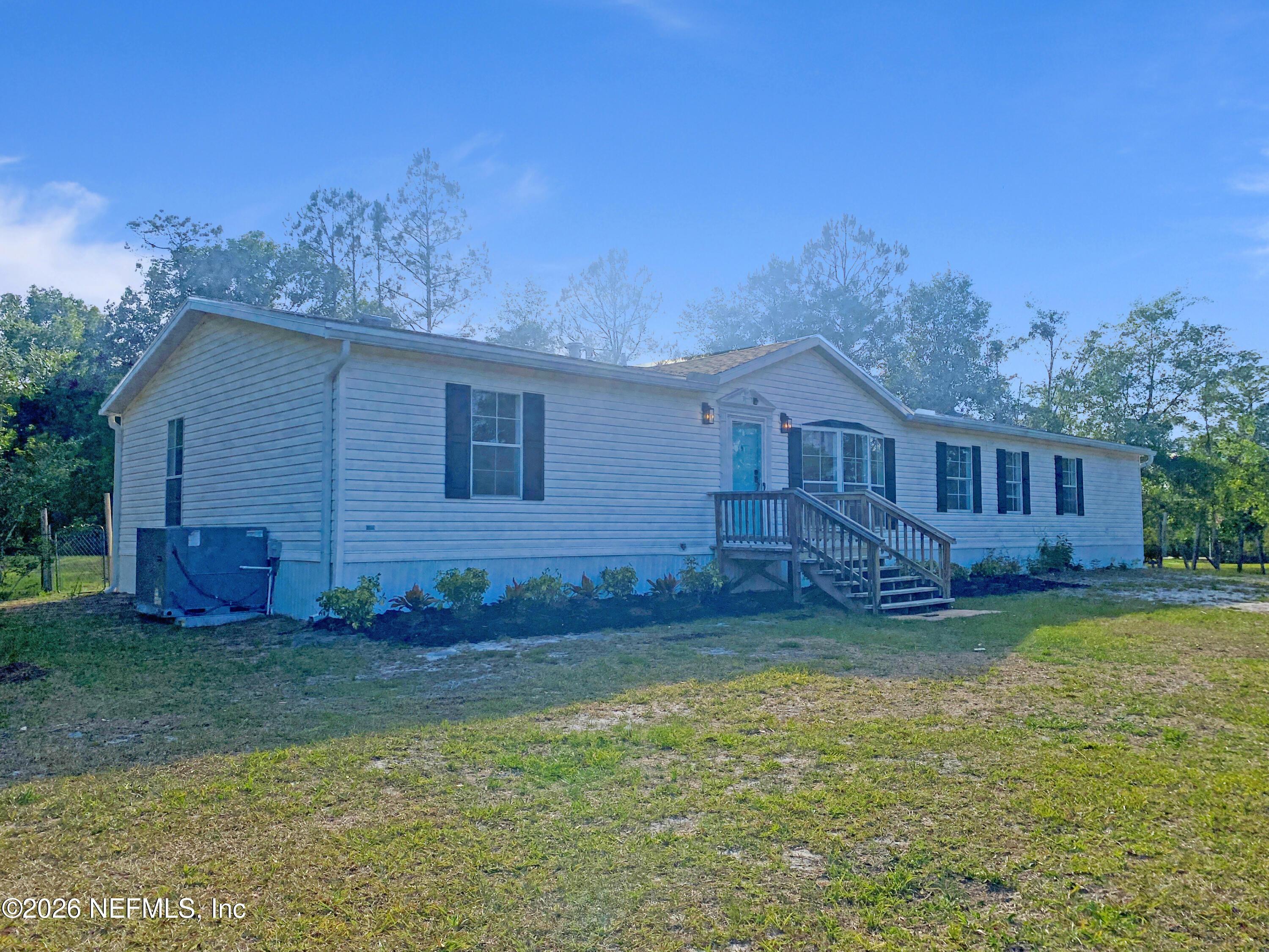 Yucca St, Middleburg, FL 32068