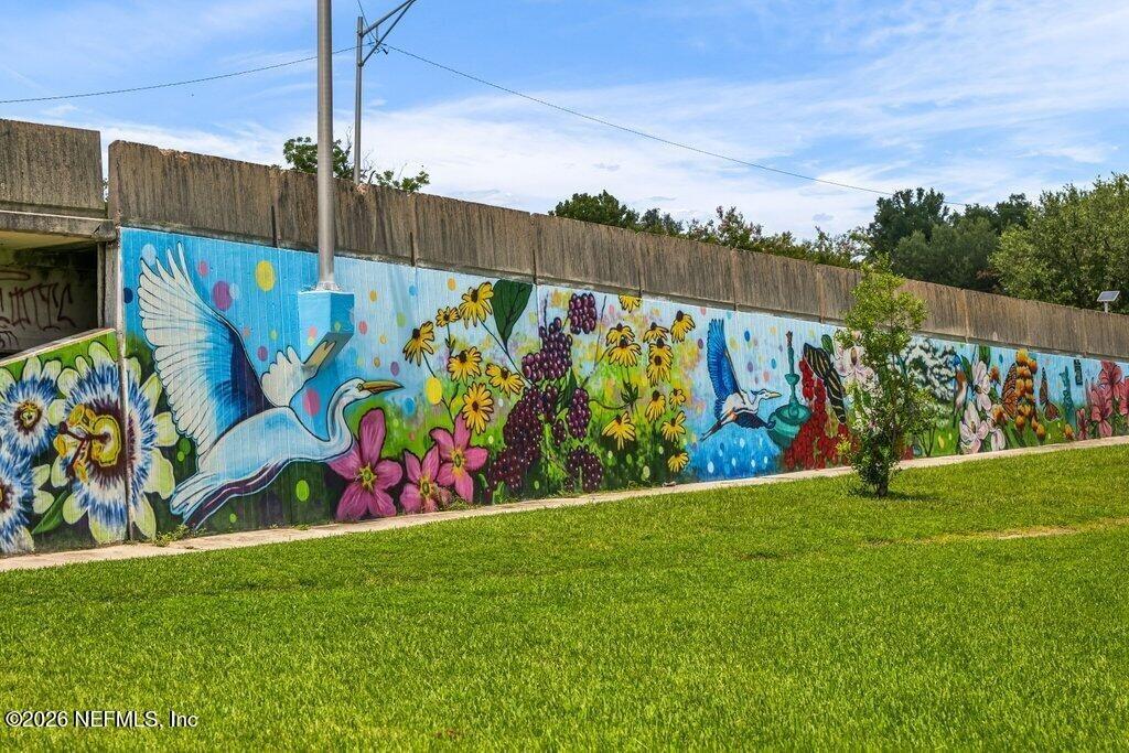 E 6th St, Jacksonville, FL 32206