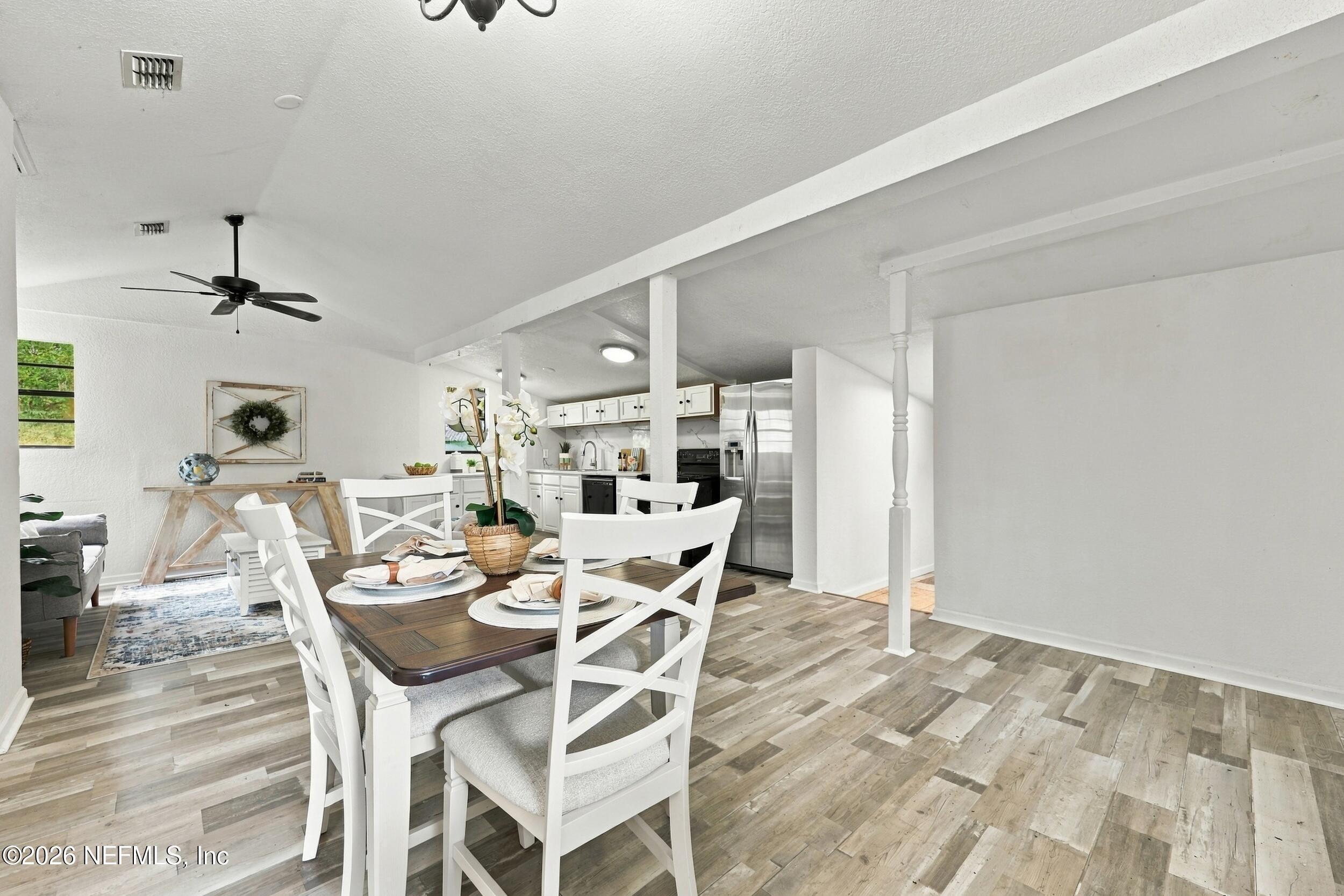 Suzanne Ave, Orange Park, FL 32073