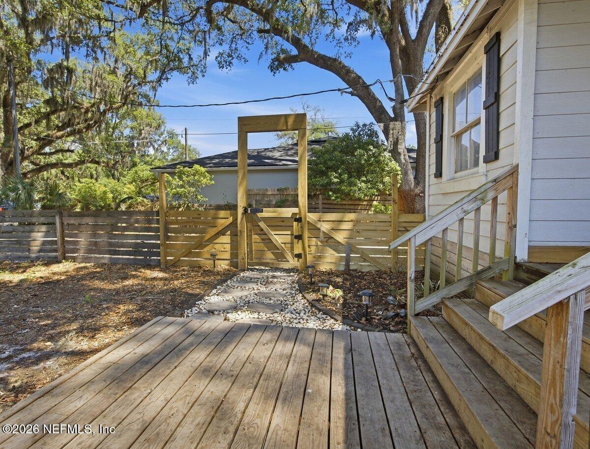 Osteen St, Jacksonville, FL 32210