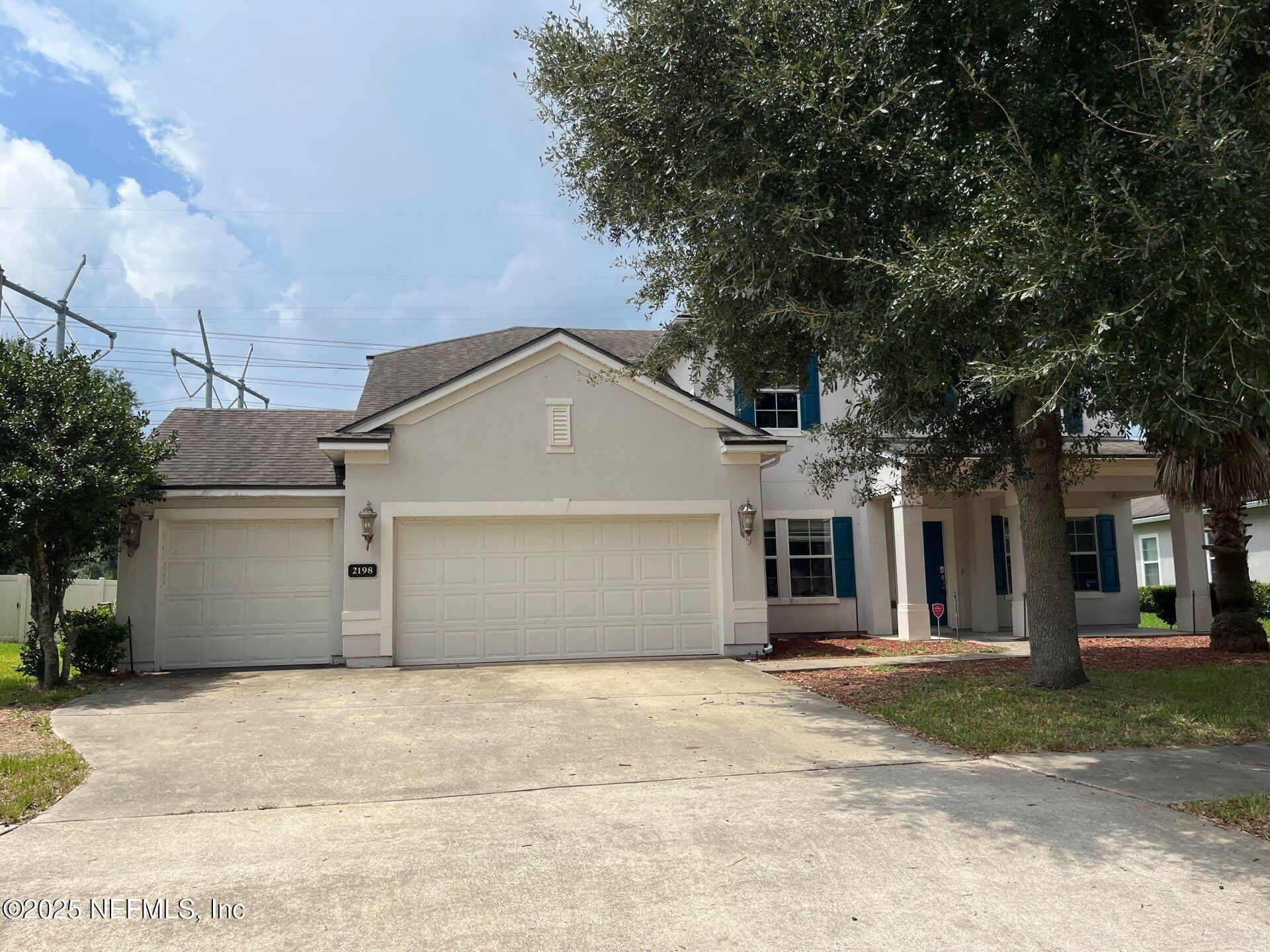 Club Lake Dr, Orange Park, FL 32065