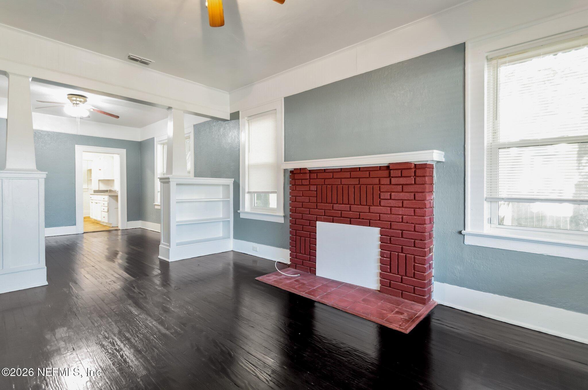 W 27th St, Jacksonville, FL 32206