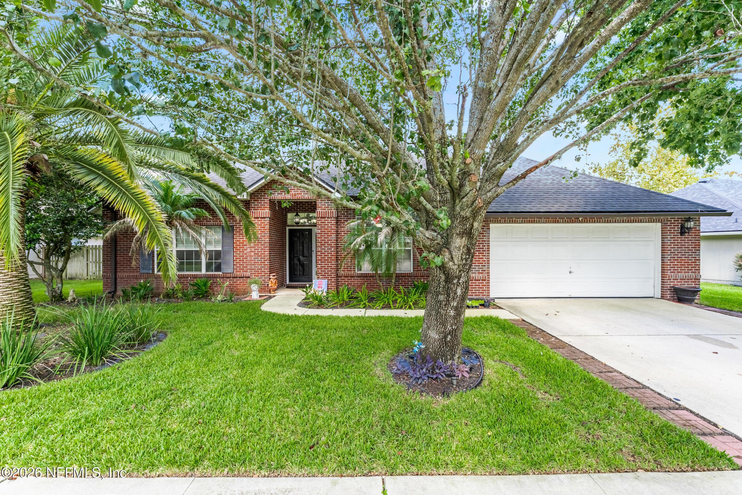 Baxter Lake Dr, Jacksonville, FL 32258