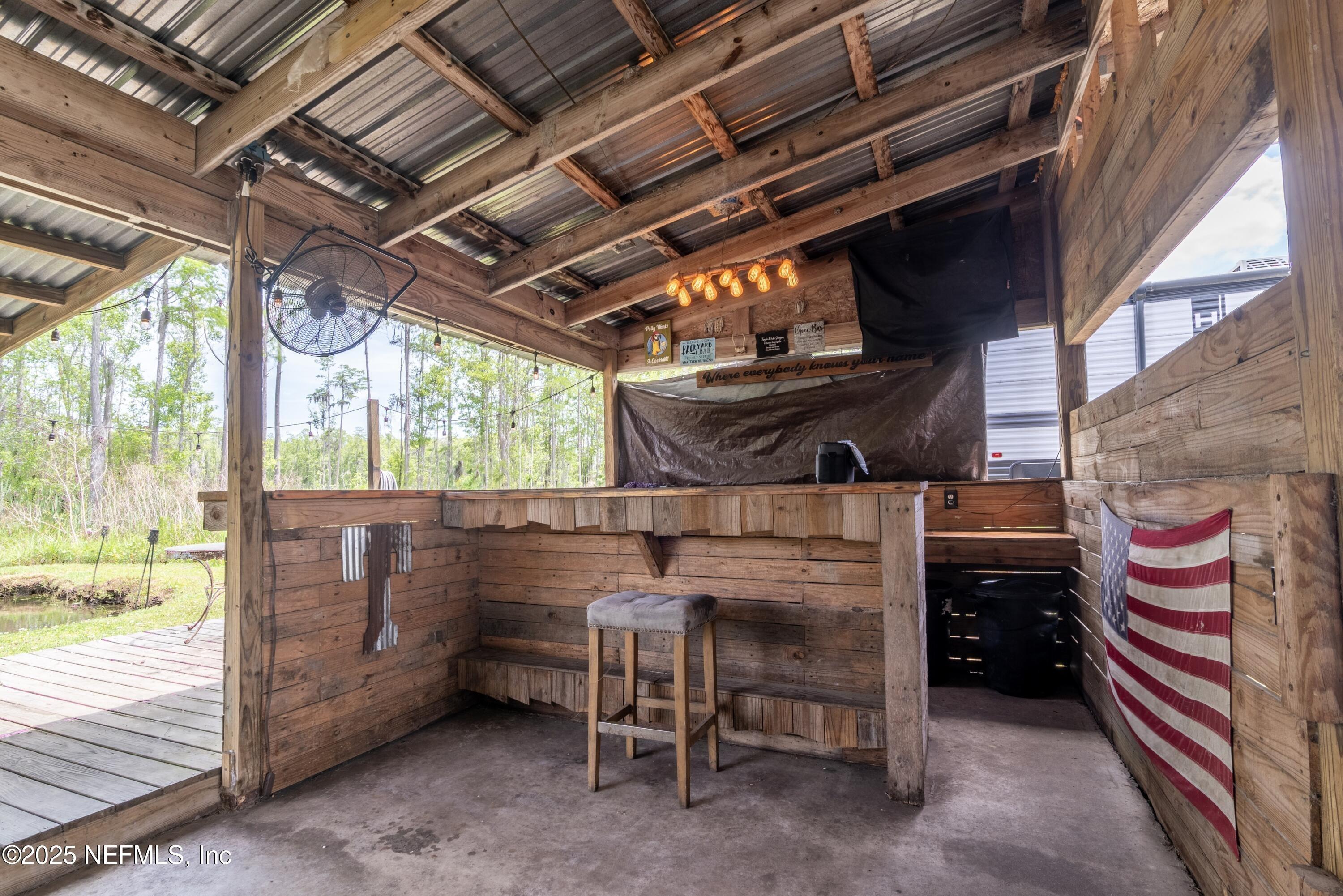 Arnold Rhoden Rd, Glen Saint Mary, FL 32040